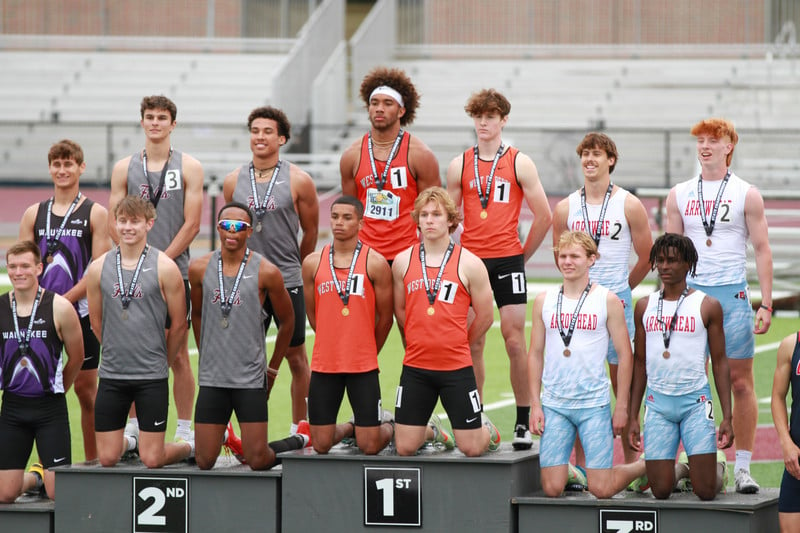 4x400 Boys - 1st Place